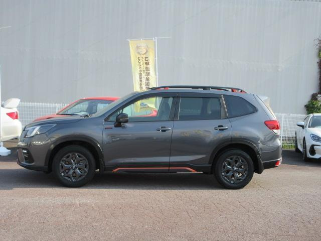 フォレスター2.0 エックスブレイク 4WD