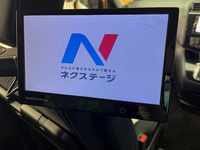 セレナ2.0 ハイウェイスター Vセレクション+Safety 4WD