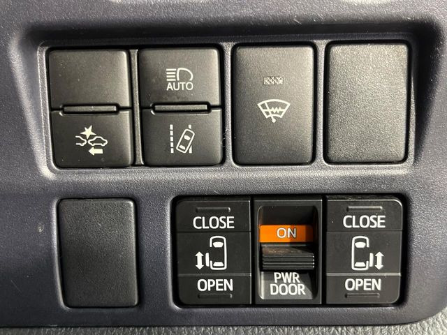 ヴォクシー2.0 ZS 煌II