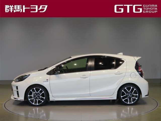アクア1.5 G GRスポーツ・17インチパッケージ