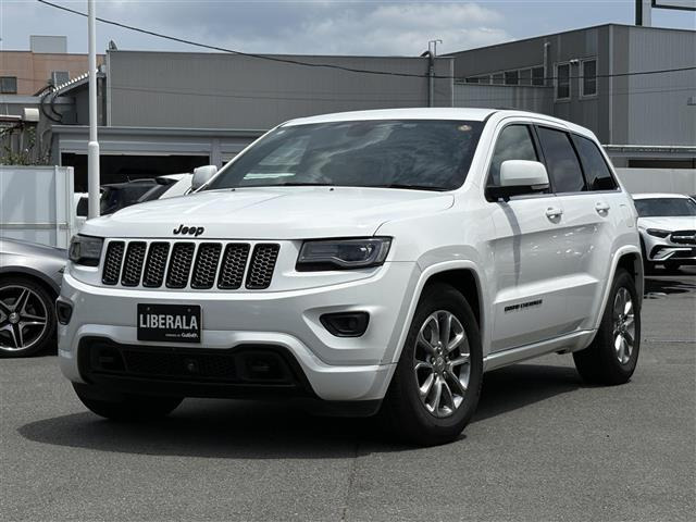 グランドチェロキーアルティテュード 4WD
