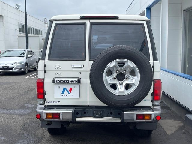 ���S�̍Œ�10�N�E���s�������ۏ�(�L��)�����p�ӁB�ۏؓ��e���[���͂������A�����_��&�I�C��������A�N�����x�̑S���E24���ԃ��[�h�T�[�r�X���t�т���Ă���܂��̂ł����S�������B