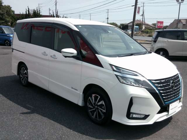 セレナ1.2 e-POWER ハイウェイスターG