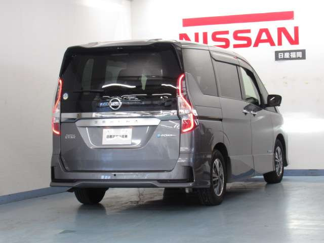 セレナ1.2 e-POWER ハイウェイスターV