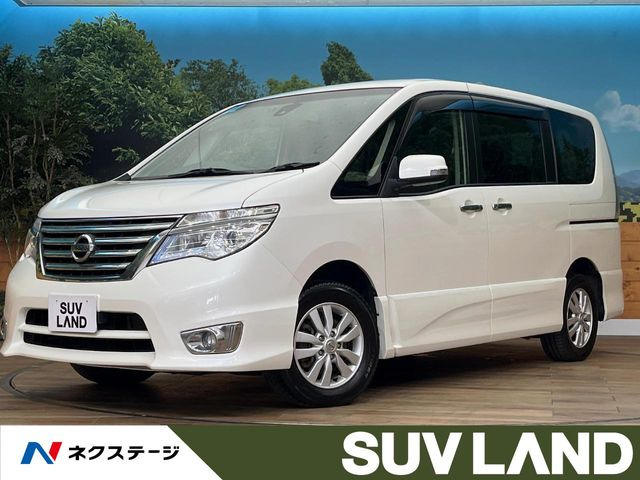 セレナ2.0 ハイウェイスター Vセレクション+Safety 4WD