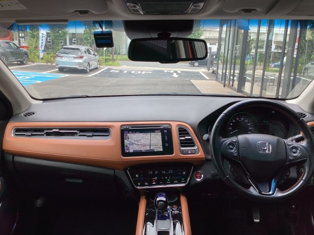ヴェゼル1.5 ハイブリッド Z ホンダセンシング