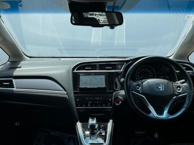 シャトル1.5 ハイブリッド X ホンダセンシング