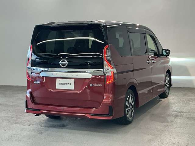 セレナ1.2 e-POWER ハイウェイスターV