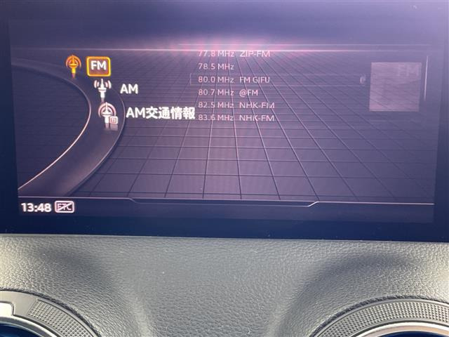 Q230 TFSI スポーツ
