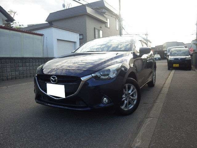 デミオ1.3 13S ツーリング 4WD
