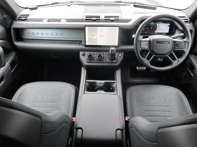 ディフェンダー110 オクタ 4.4L P635 4WD