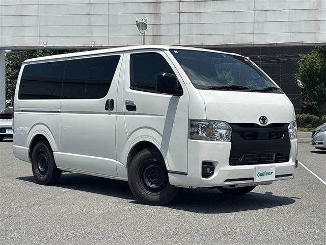 ハイエースバン