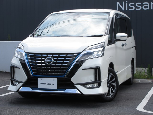 セレナ1.2 e-POWER ハイウェイスターV