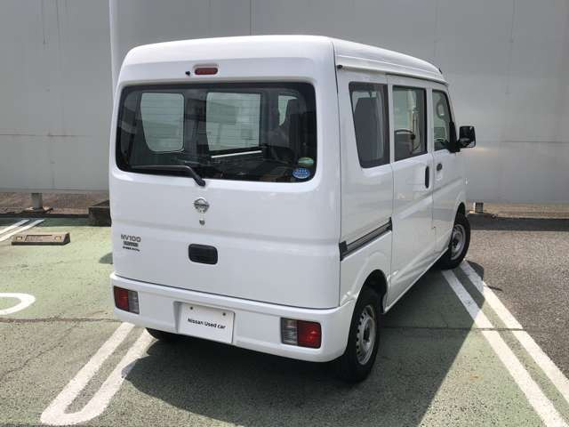 NV100クリッパーDX ハイルーフ 5AGS車
