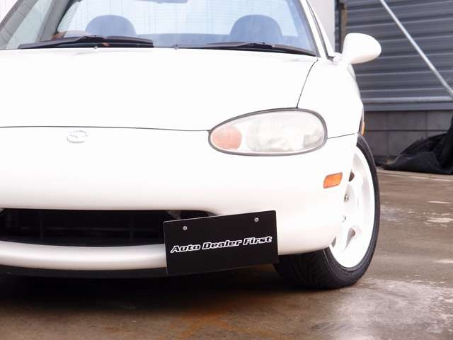 �S���ł��䐔�̏��Ȃ�1800cc 6MT���f���̃J�X�^�����[�h�X�^�[������!A-TECH��FINALSPEED15AW�𑕒����A�t�W�c�{�}�t���[�A�G�L�}�j�A�V�[�g�J�o�[�ȂǑ����̍��z�p�[�c�𑕔�