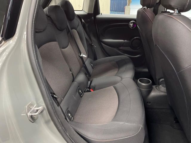 ���㕔���Ȃ��C�ɂȂ�悤�ȃL�Y�E�����ւ��蓙�A�傫�ȃ_���[�W�͂Ȃ��A�ǍD�ȏ�Ԃł��B