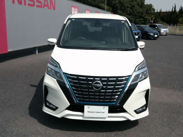 セレナ1.2 e-POWER ハイウェイスターG