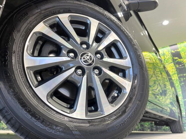 �y����15�C���`�A���~�z�C�[���z�O�ςɃ}�b�`���������A���~�z�C�[���𑕒����Ă���܂��B�e��ЊO�A���~�z�C�[����A�X�^�b�h���X�^�C�����戵�����Ă���܂��B���񂲑��k����������