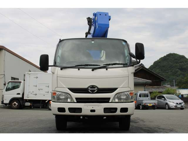 デュトロ高所作業車