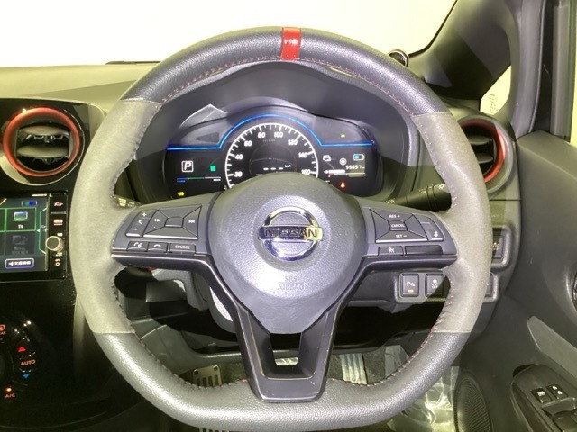 ノート1.2 e-POWER NISMO S