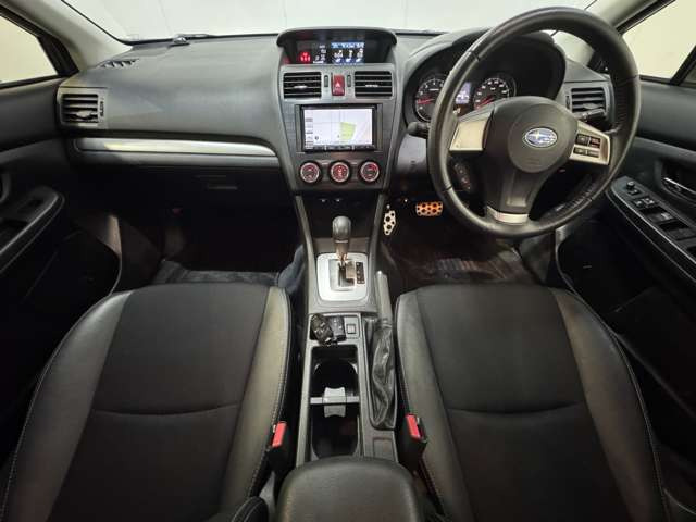 インプレッサスポーツ2.0 i アイサイト 4WD
