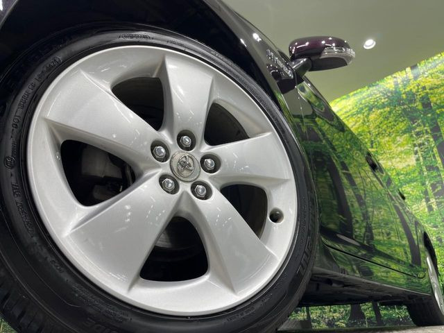 �y����17�C���`�A���~�z�C�[���z�O�ςɃ}�b�`���������A���~�z�C�[���𑕒����Ă���܂��B�e��ЊO�A���~�z�C�[����A�X�^�b�h���X�^�C�����戵�����Ă���܂��B���񂲑��k����������
