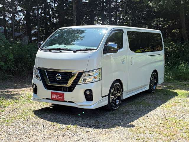 NV350キャラバン2.5 プレミアムGX ロング アーバンクロム ディーゼル 4WD