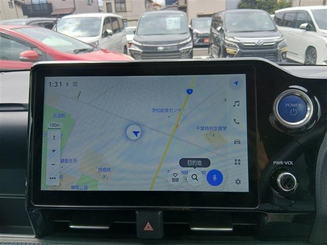 ヴォクシー1.8 ハイブリッド S-Z