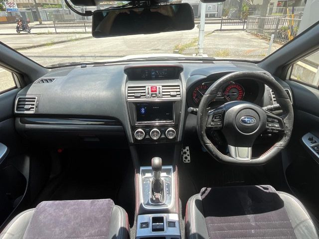 WRXS4 2.0 GT-S アイサイト 4WD