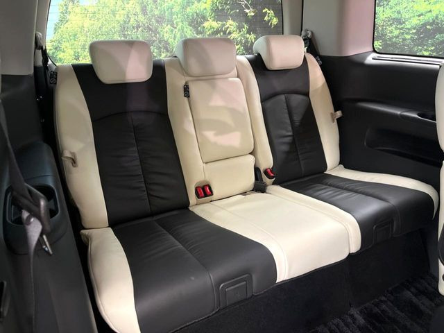 3��ڃV�[�g�͂�������ԗǍD����l�ł��������ƍ����Ē����܂��̂ŁA��l���ł̂��o���������N���N�ł��􂲉Ƒ��ŁA�C�̒m�ꂽ���ԂŁA�h���C�u�ɍs���̂��y���݂ł��ˁ�