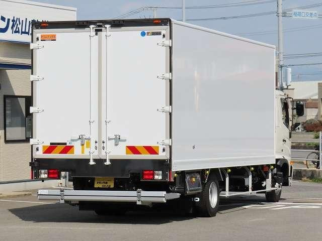 レンジャー冷蔵冷凍車