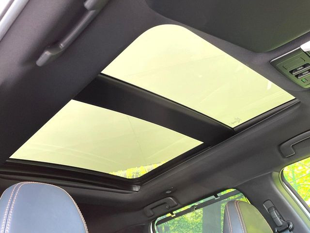 アウトランダーPHEV 2.4 P 4WD