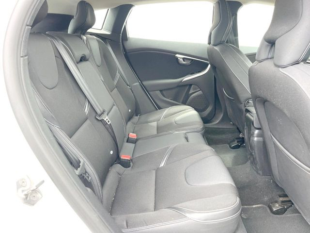 ���㕔���Ȃ��C�ɂȂ�悤�ȃL�Y�E�����ւ��蓙�A�傫�ȃ_���[�W�͂Ȃ��A�ǍD�ȏ�Ԃł��B