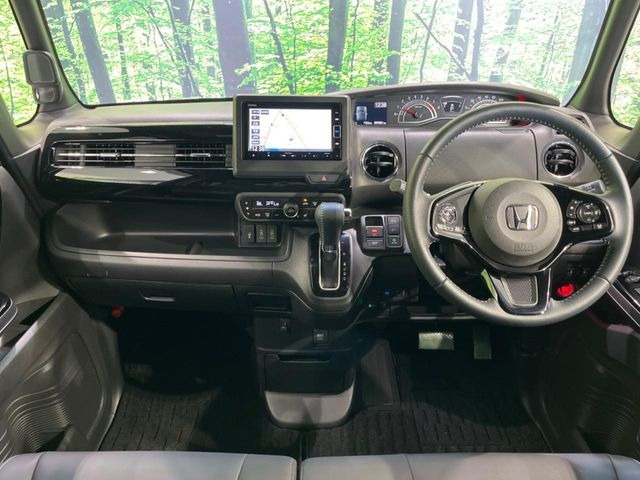 N-BOXカスタムL ターボ