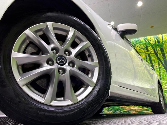 �y����16�C���`�A���~�z�C�[���z�O�ςɃ}�b�`���������A���~�z�C�[���𑕒����Ă���܂��B�e��ЊO�A���~�z�C�[����A�X�^�b�h���X�^�C�����戵�����Ă���܂��B���񂲑��k����������