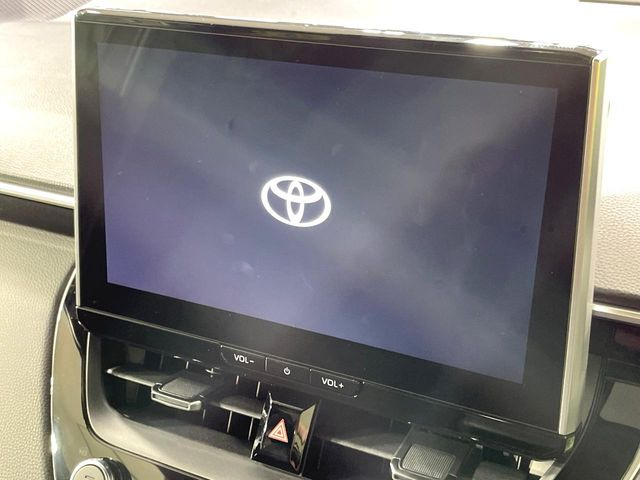 �y����10.5�C���` �f�B�X�v���C�I�[�f�B�I�z���ʂ̃f�B�X�v���C��AppleCarPlay��AndroidAuto�����p�\�B�傫�ȉ�ʂŃX�}�z�i�r�A�v���������p���������܂���