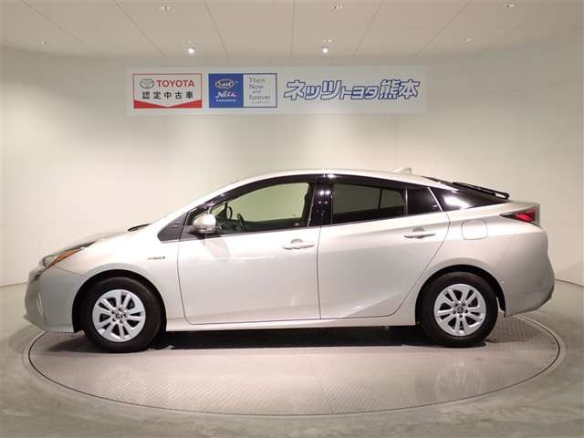 プリウス1.8 S セーフティ プラス