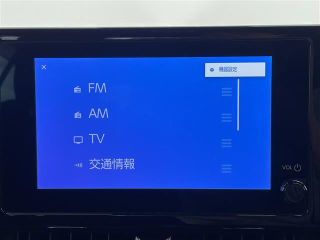 カローラツーリング1.8 ハイブリッド W×B