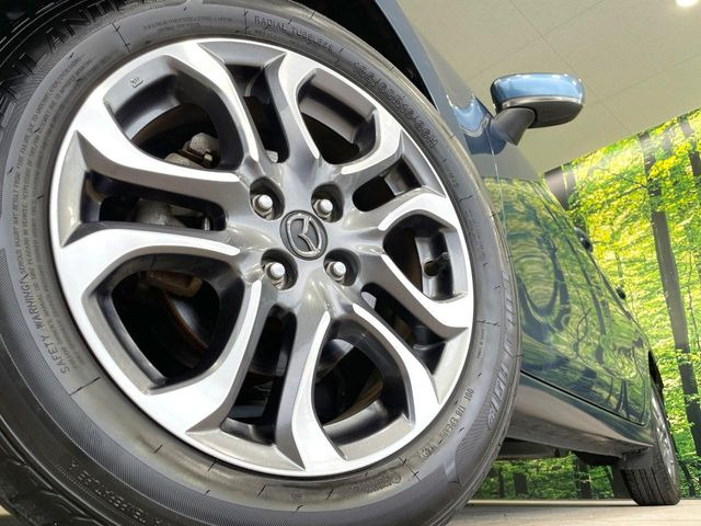 �y����16�C���`�A���~�z�C�[���z�O�ςɃ}�b�`���������A���~�z�C�[���𑕒����Ă���܂��B�e��ЊO�A���~�z�C�[����A�X�^�b�h���X�^�C�����戵�����Ă���܂��B���񂲑��k����������