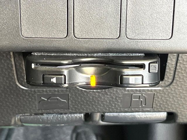 【ETC】高速道路の料金所をストレスなく通過!話題のスポットやサービスエリアに多い「スマートIC」利用時は必須のアイテムです。当店でセットアップを実施、ご納車当日からすぐにご利用いただけます!