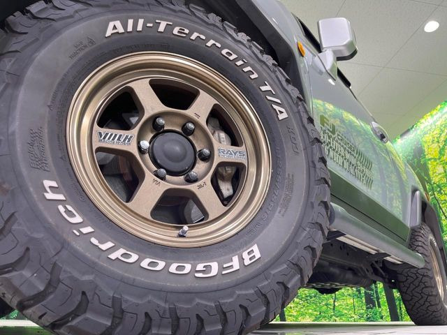�y16�C���`�A���~�z�C�[���z�O�ςɃ}�b�`�����A���~�z�C�[���𑕒����Ă���܂��B�e��A���~�z�C�[����A�X�^�b�h���X�^�C�����戵�����Ă���܂��B���񂲑��k����������
