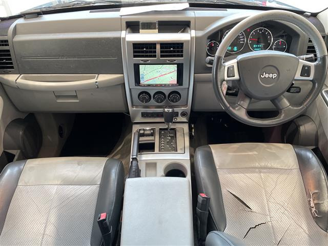 グランドチェロキーリミテッド 4WD