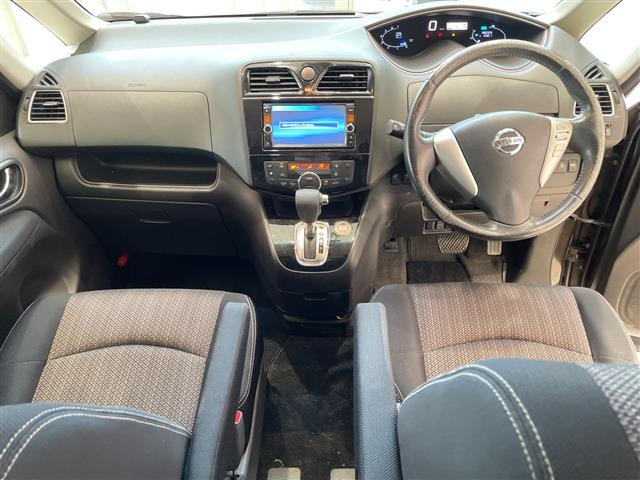 セレナ2.0 ハイウェイスター S-HYBRID