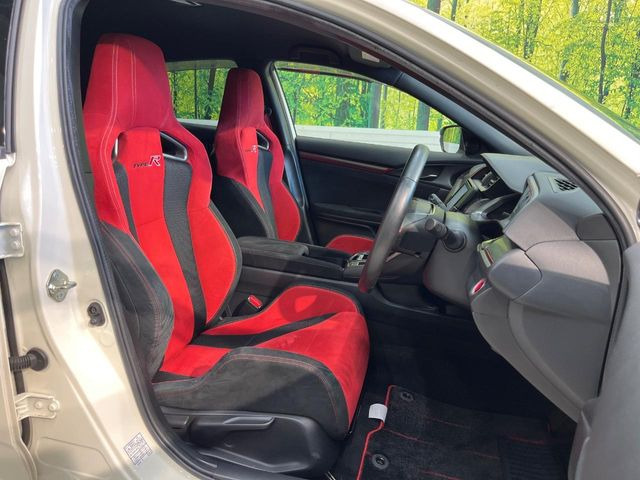 �yRECARO���o�P�b�g�V�[�g�z�l�ԍH�w�Ɋ�Â����ʈ����z�ɂ���č��ւ̕��S�Ⓑ���ԉ^�]���̔�J�������y������ڂŃ��J���Ƃ킩��X�|�[�e�B�ȃ��b�N�X�������ł��B
