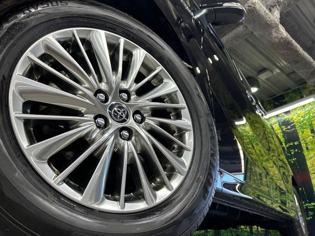 �y����17�C���`�A���~�z�C�[���z�O�ςɃ}�b�`���������A���~�z�C�[���𑕒����Ă���܂��B�e��ЊO�A���~�z�C�[����A�X�^�b�h���X�^�C�����戵�����Ă���܂��B���񂲑��k����������