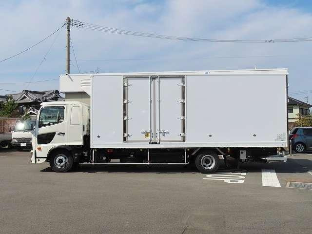 レンジャー冷蔵冷凍車