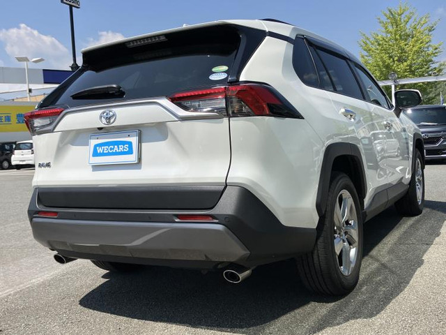 RAV42.0 G 4WD