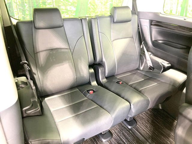 3��ڃV�[�g�͂�������ԗǍD����l�ł��������ƍ����Ē����܂��̂ŁA��l���ł̂��o���������N���N�ł��􂲉Ƒ��ŁA�C�̒m�ꂽ���ԂŁA�h���C�u�ɍs���̂��y���݂ł��ˁ�