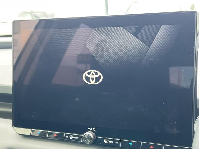 �y12.9�C���` �f�B�X�v���C�I�[�f�B�I�z���ʂ̃f�B�X�v���C��AppleCarPlay��AndroidAuto�����p�\�B�傫�ȉ�ʂŃX�}�z�i�r�A�v���������p���������܂���