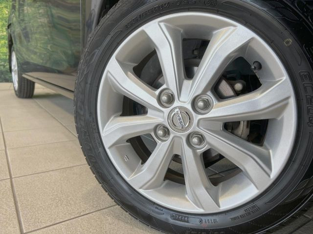 �y����14�C���`�A���~�z�C�[���z�O�ςɃ}�b�`���������A���~�z�C�[���𑕒����Ă���܂��B�e��ЊO�A���~�z�C�[����A�X�^�b�h���X�^�C�����戵�����Ă���܂��B���񂲑��k����������